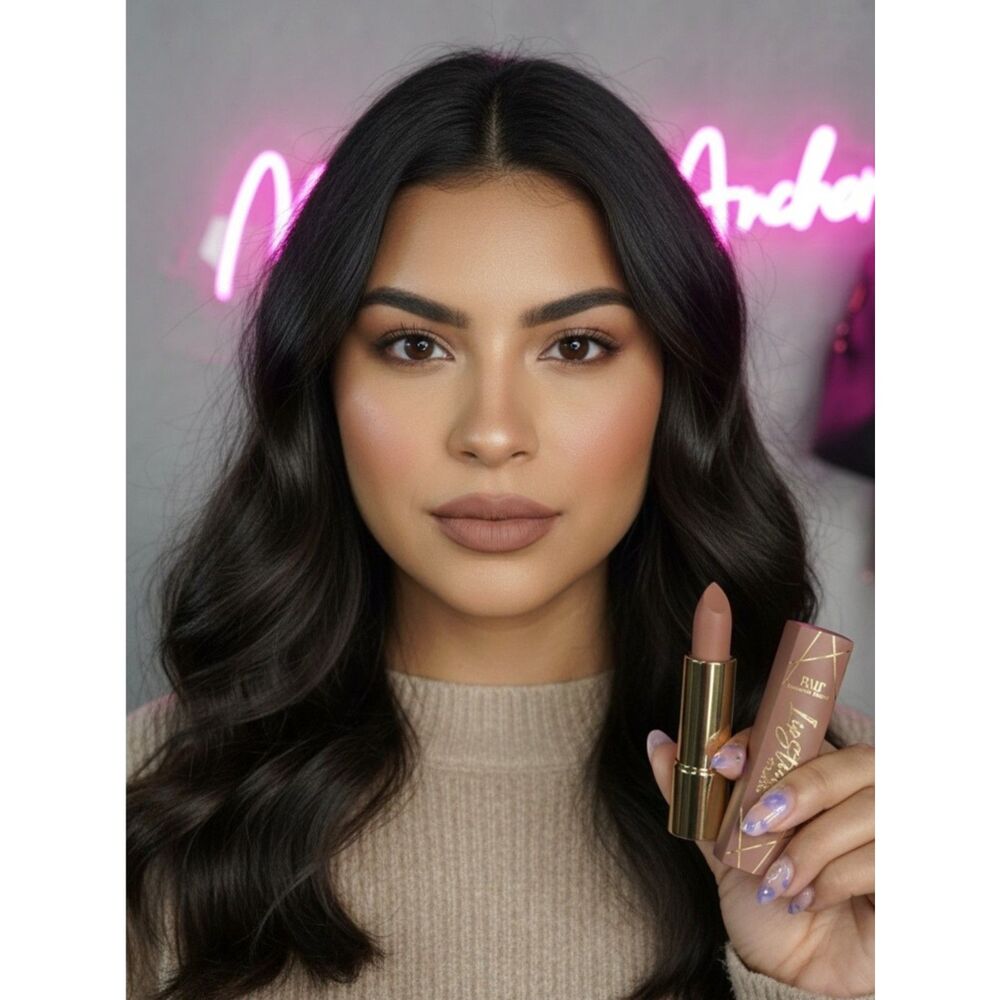 LAST ONE - NEW Click Bullet Nude Matte Lipstick by Romantic Beauty #21